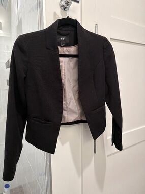 H&M crop blazer